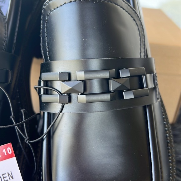 Steve Madden Ladies Loafers - Picture 5 of 10